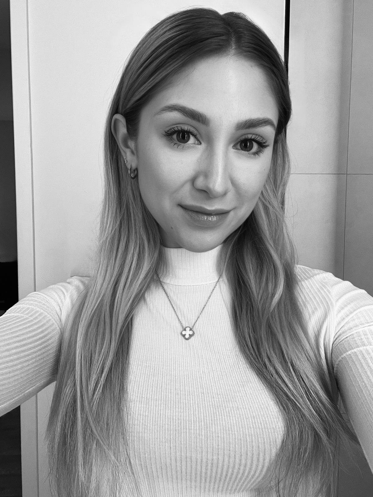 Valerie gallardo headshot